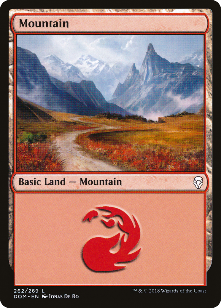 Mountain (262) [Dominaria] Foil