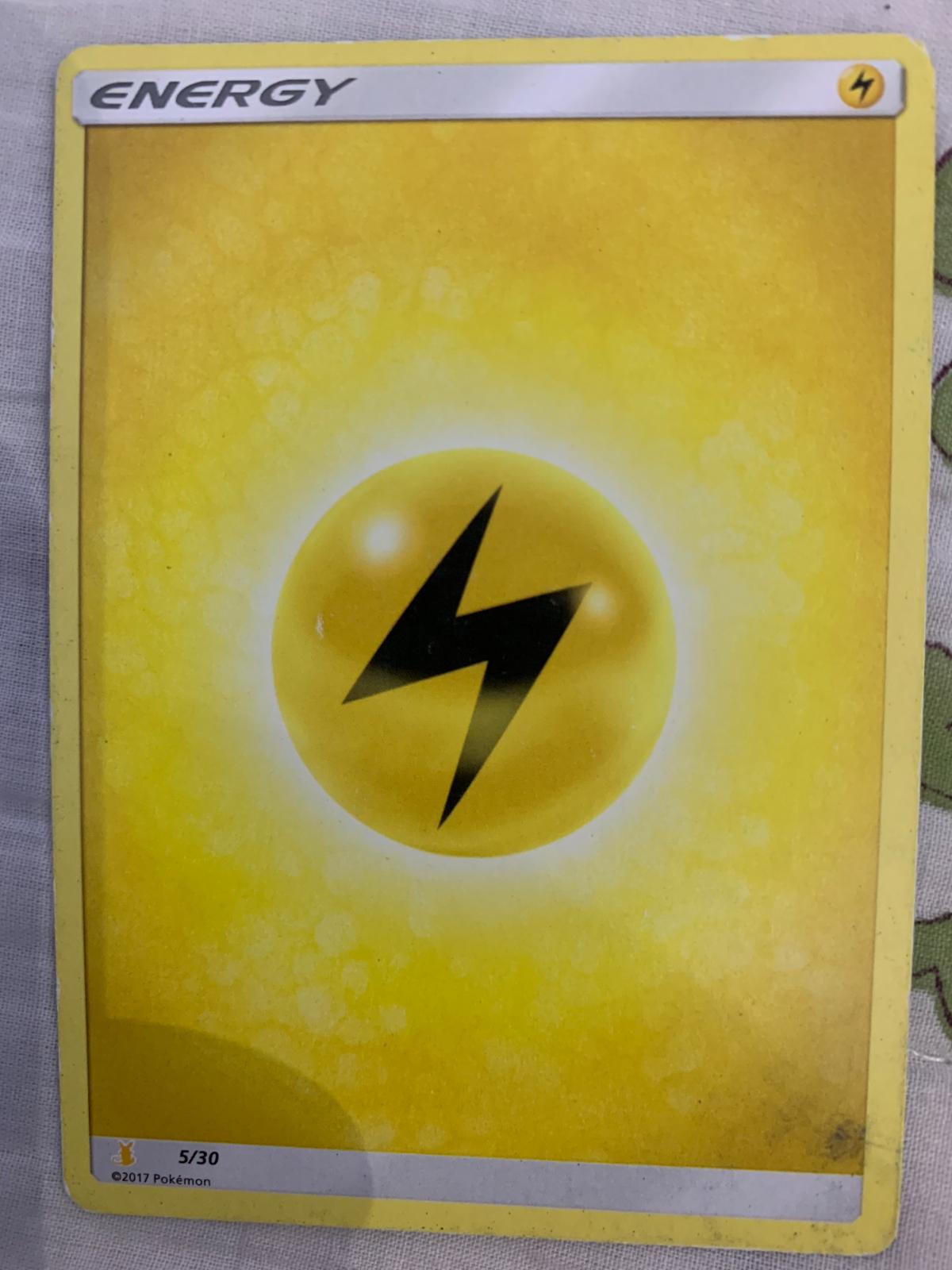 Basic Lightning Energy (5) - Trainer Kit: Lycanroc & Alolan Raichu