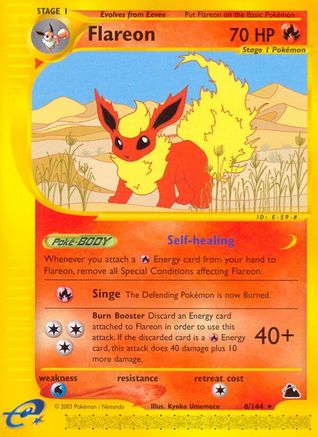 Flareon (8) Reverse Holofoil - Skyridge